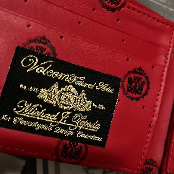 ☠️⚫️☠️•VOLCOM x Artist x Michael J. Zepeda•⚫️☠️⚫️ - Picture 11 of 16